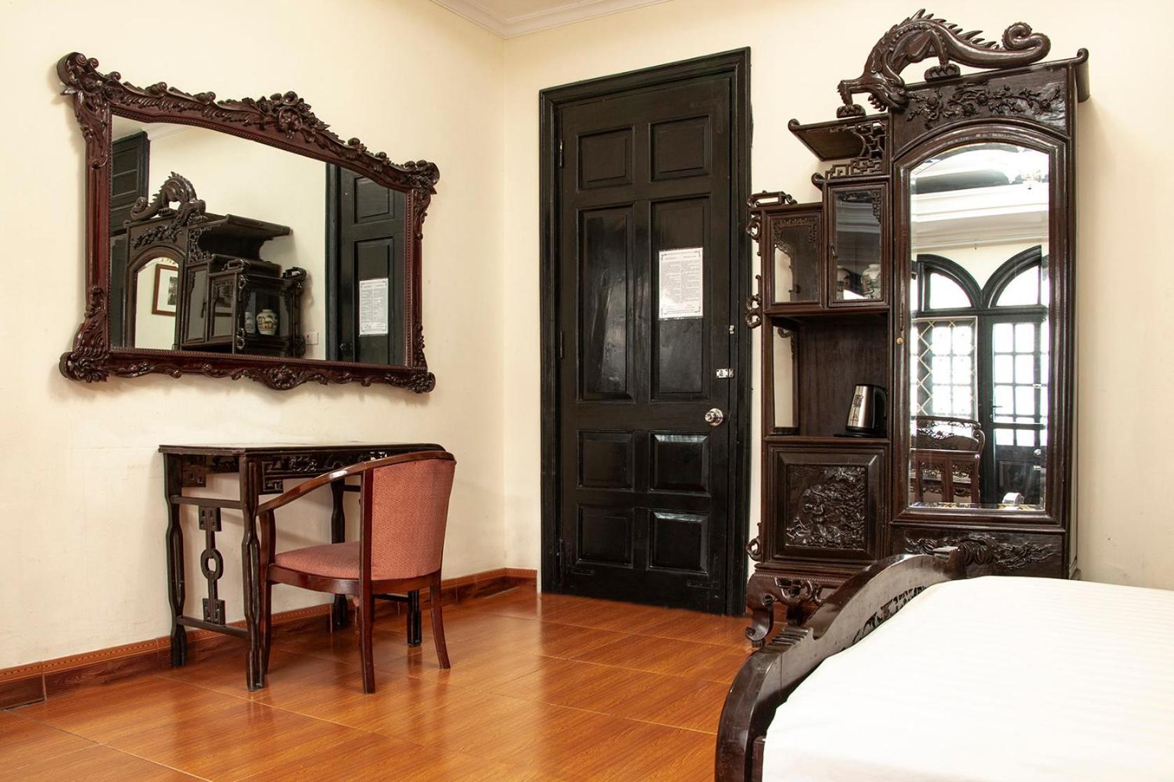 Group Nest Hotel Hanoi Bagian luar foto